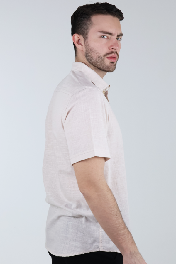Camisa Casual Hombre Manga Corta Color Arena Con Bolsillo Oculto Invisible